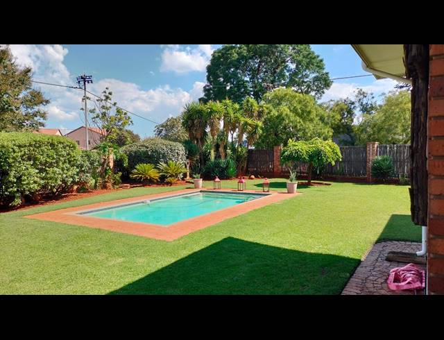 3 BEDROOM FREEHOLD FOR SALE IN DALVIEW